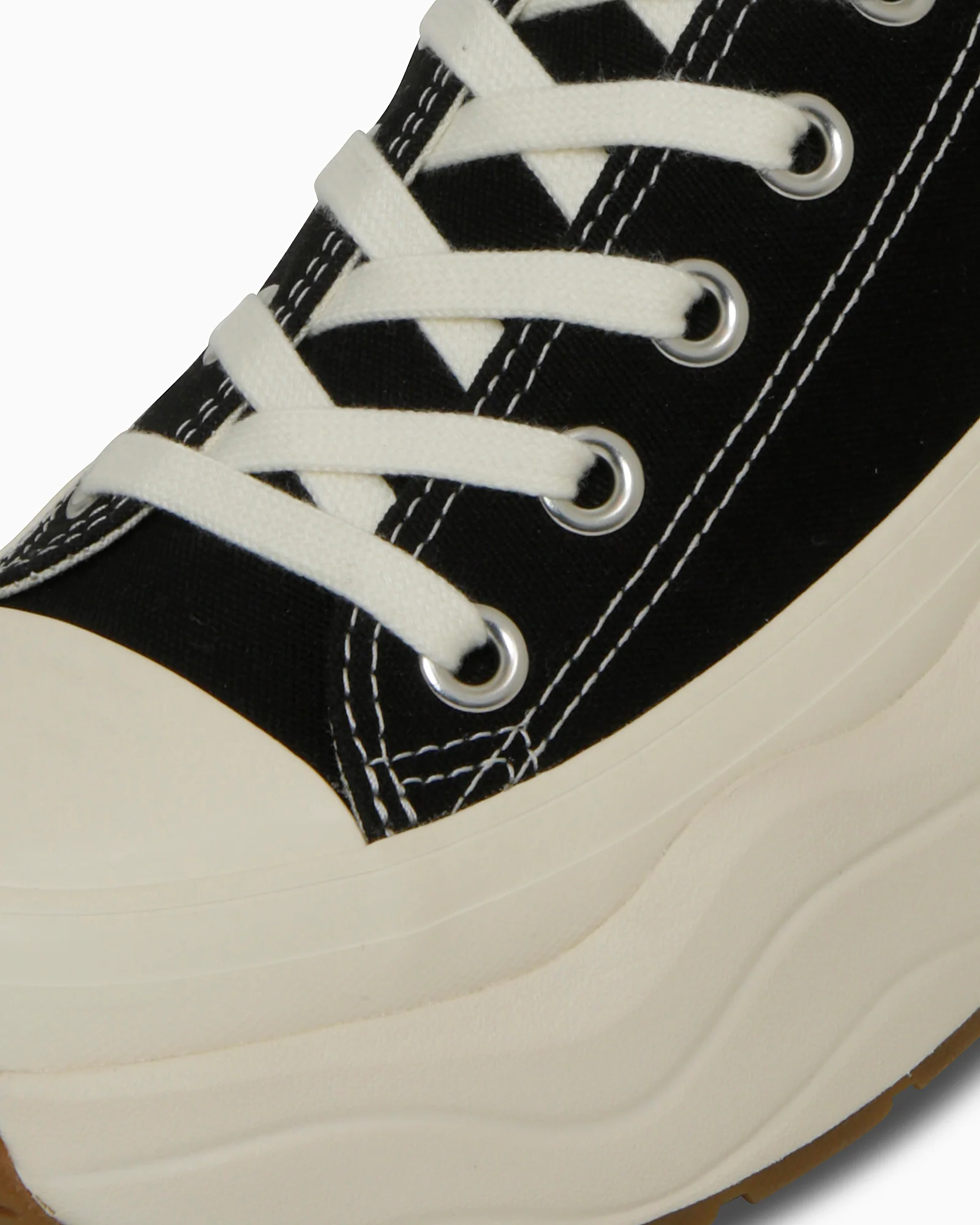 ALL STAR SURGETRAINER OX - Image 7